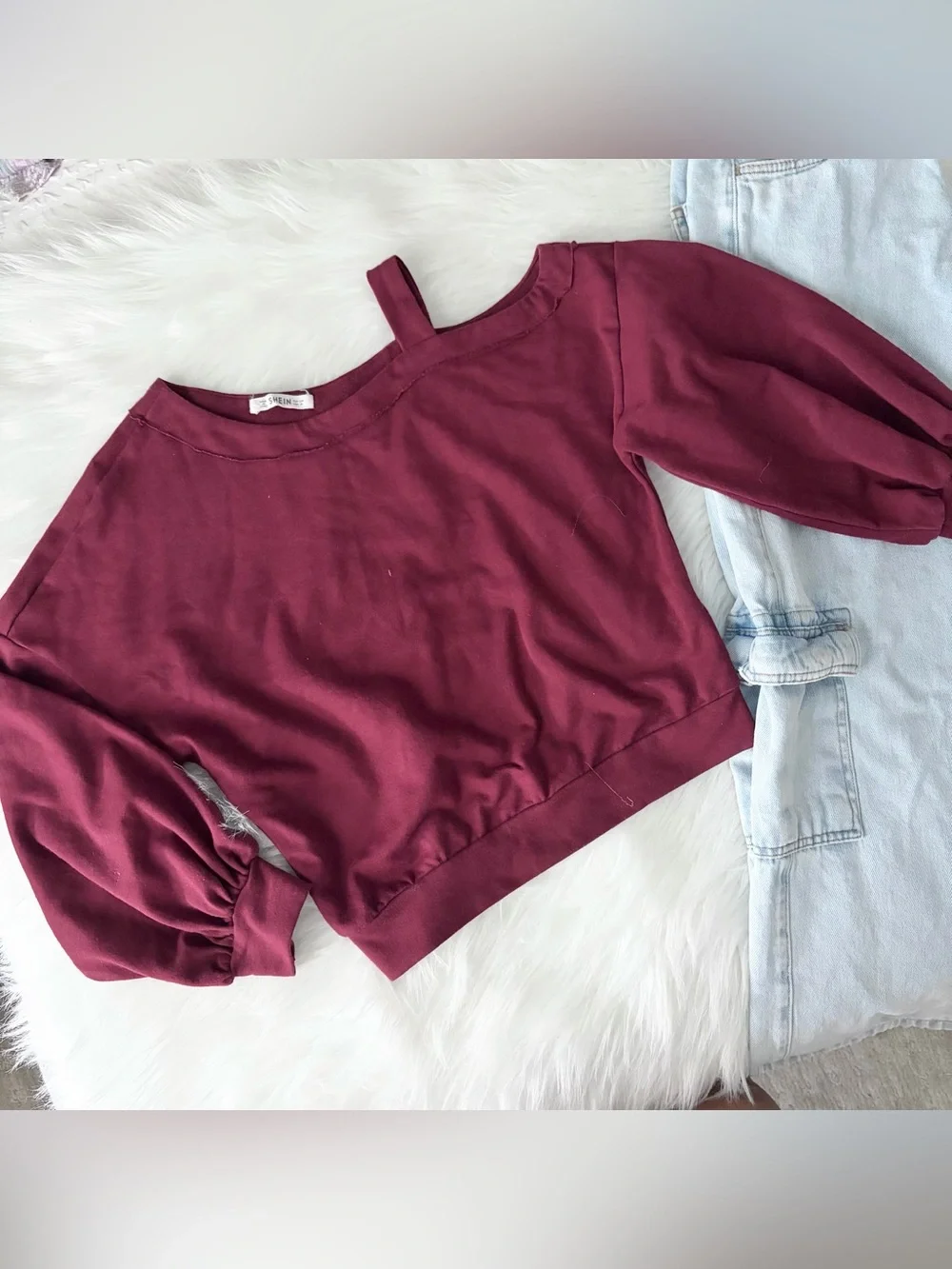 Bundle 3pcs Girls Off the Shoulder Sweatshirts + Wide Leg Cargo Jeans
